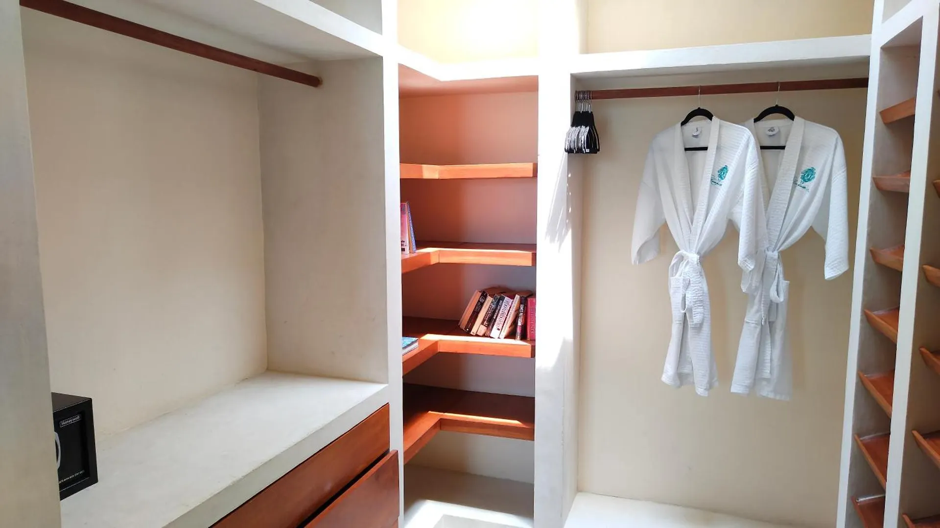 **** فندق Casa Punta Coco & Beach Club (Adults Only) جزيرة هول بوكس المكسيك