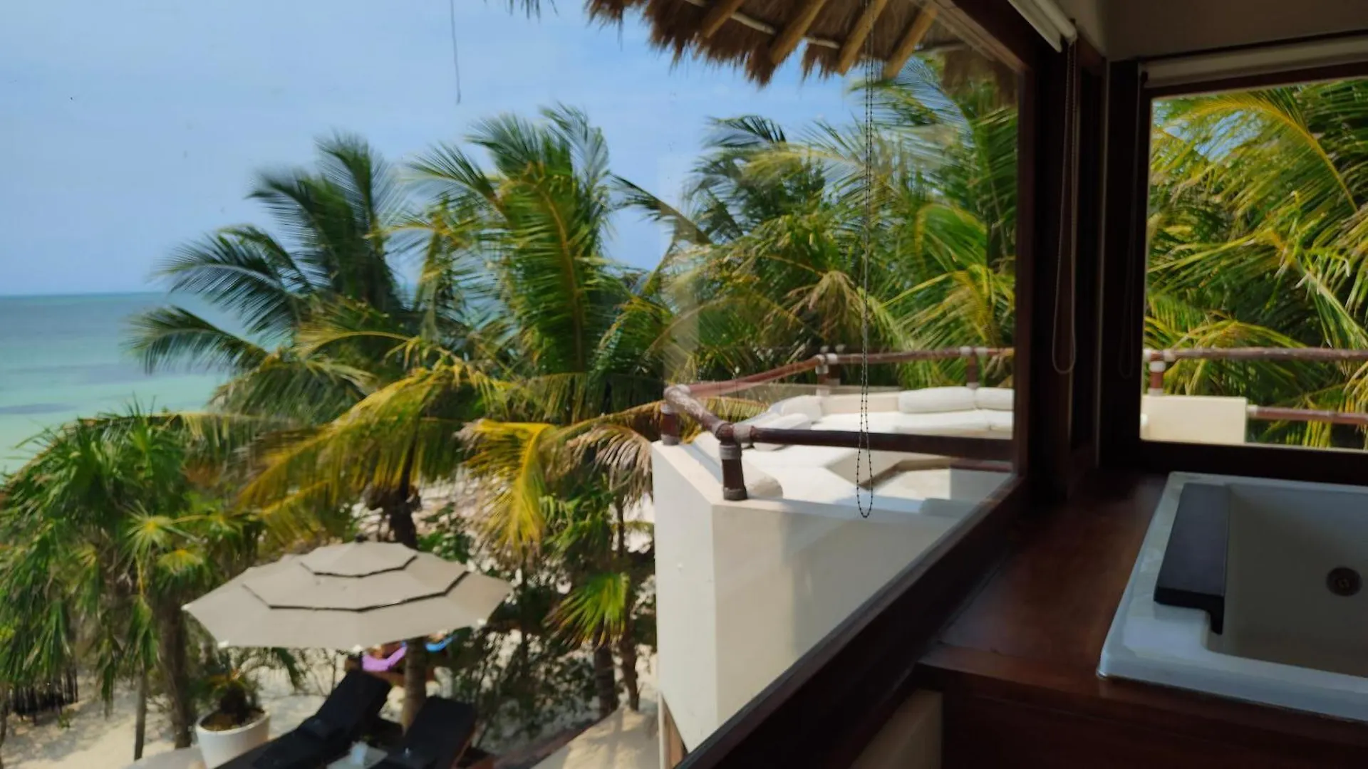 Casa Punta Coco & Beach Club (Adults Only)