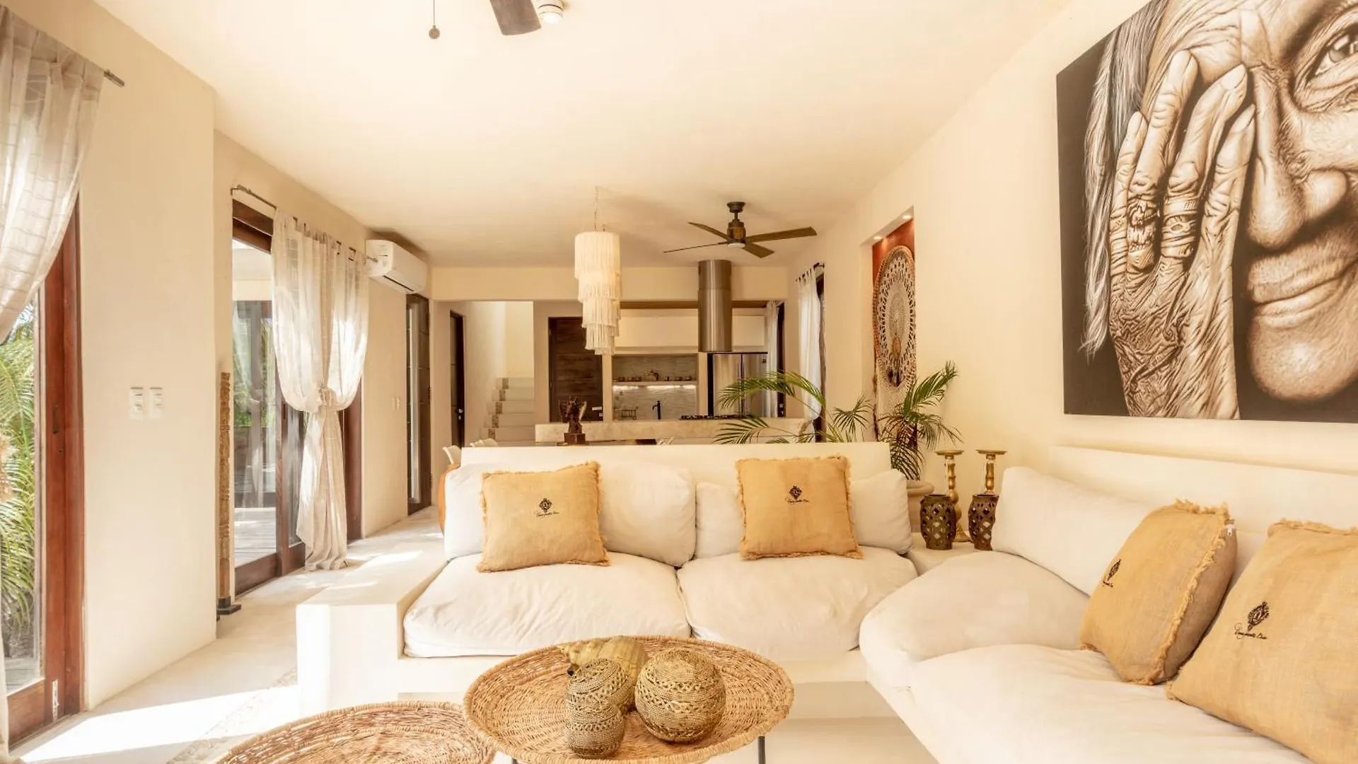 Casa Punta Coco & Beach Club (Adults Only) Hotel